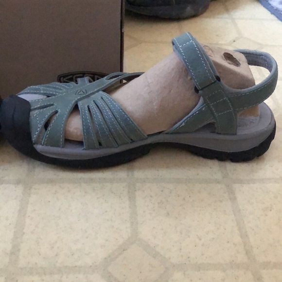 Keen Rose Sandals Mineral Blue and Grey sz 9 - Picture 7 of 12